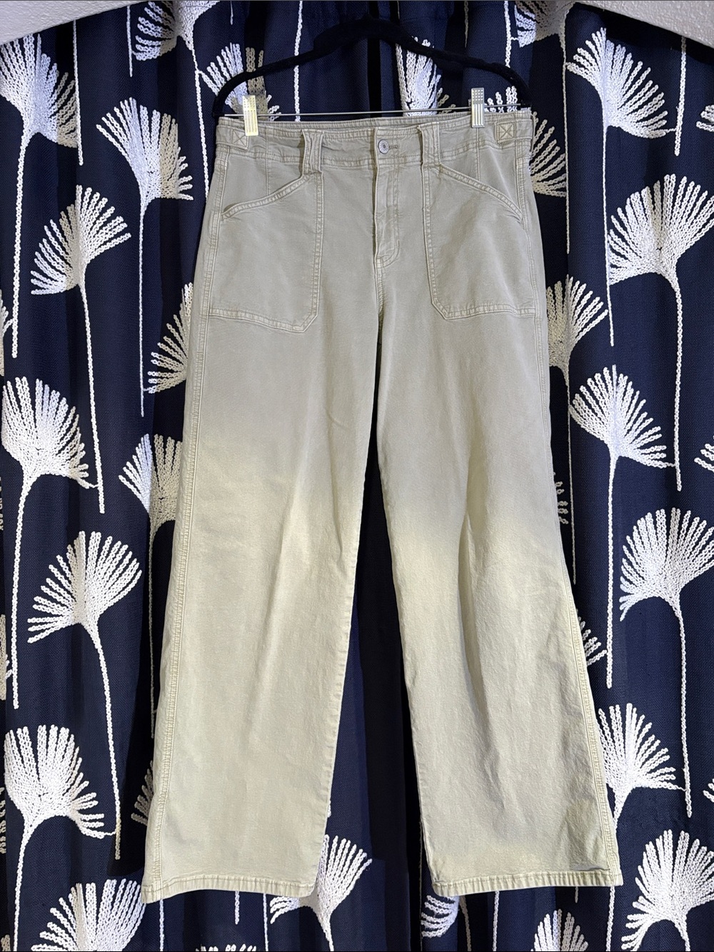 AE Stovepipe Pant in Light Sage